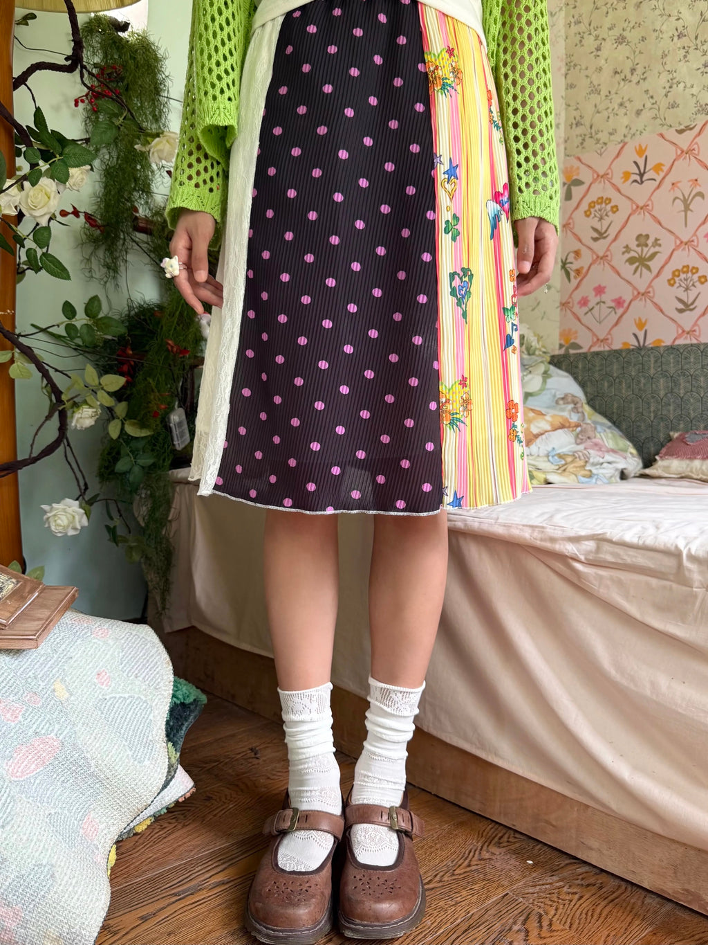 Polka-dot color-block pleated midi skirt
