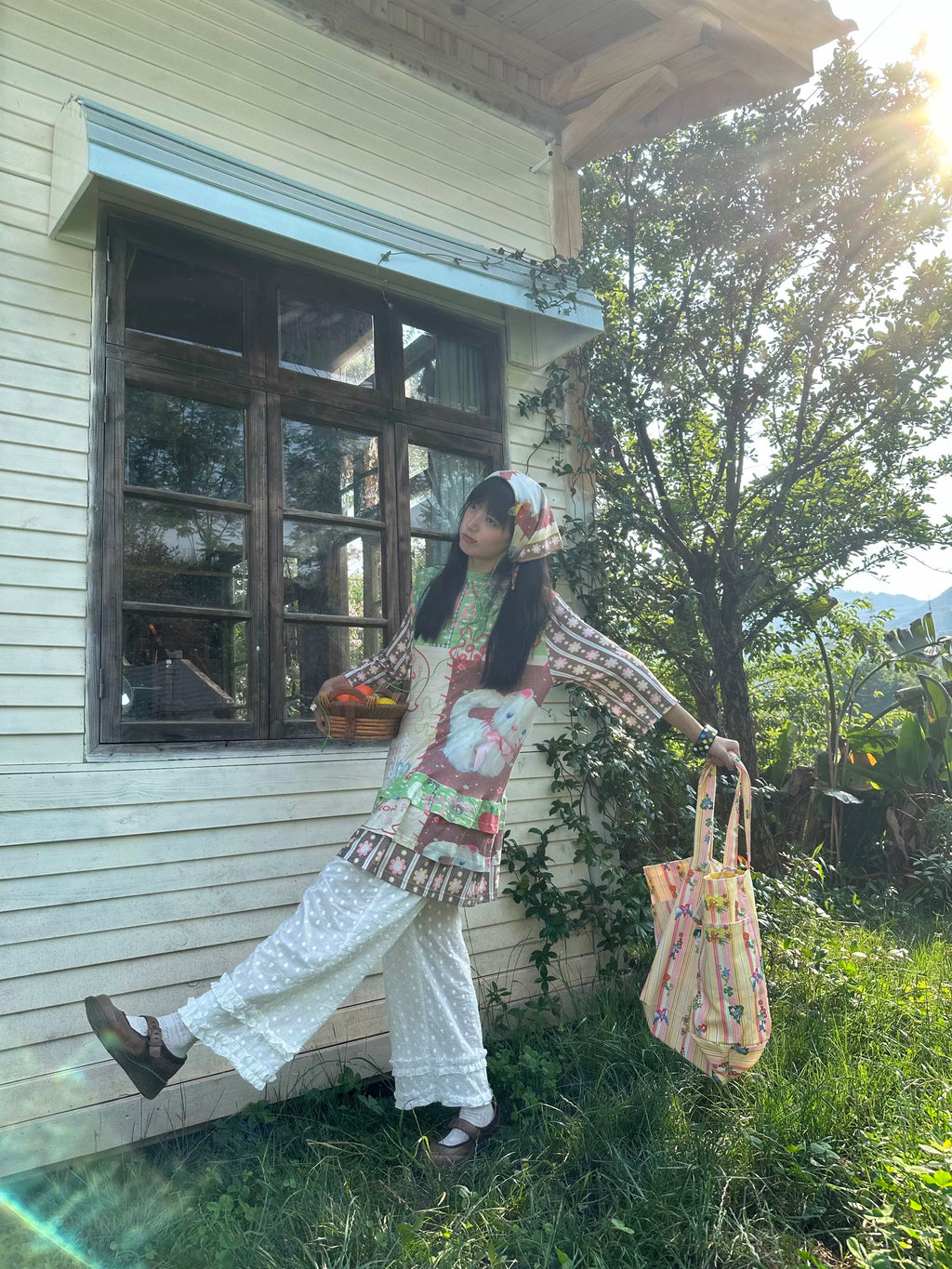 Cat-printed tiered T-shirt dress