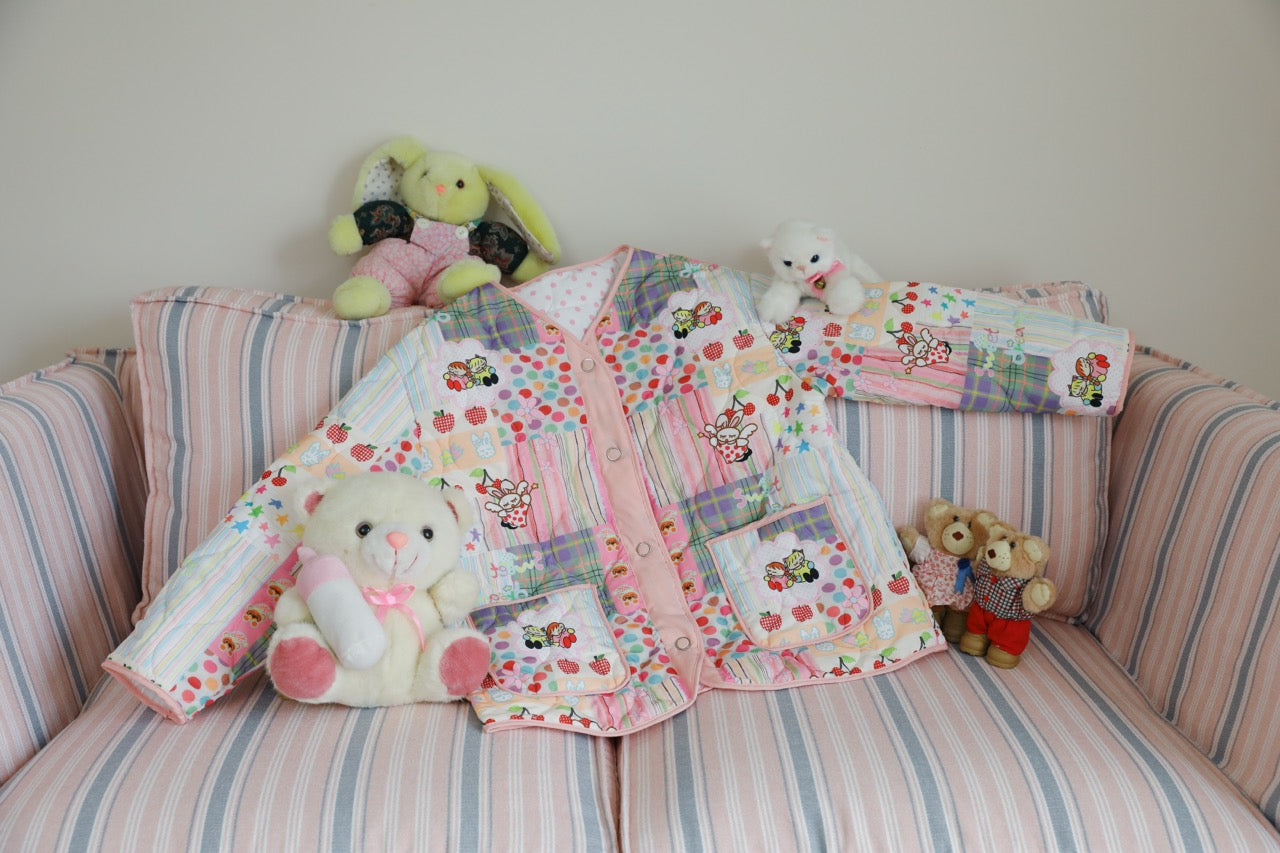 Quilted cotton coat with illustrated print