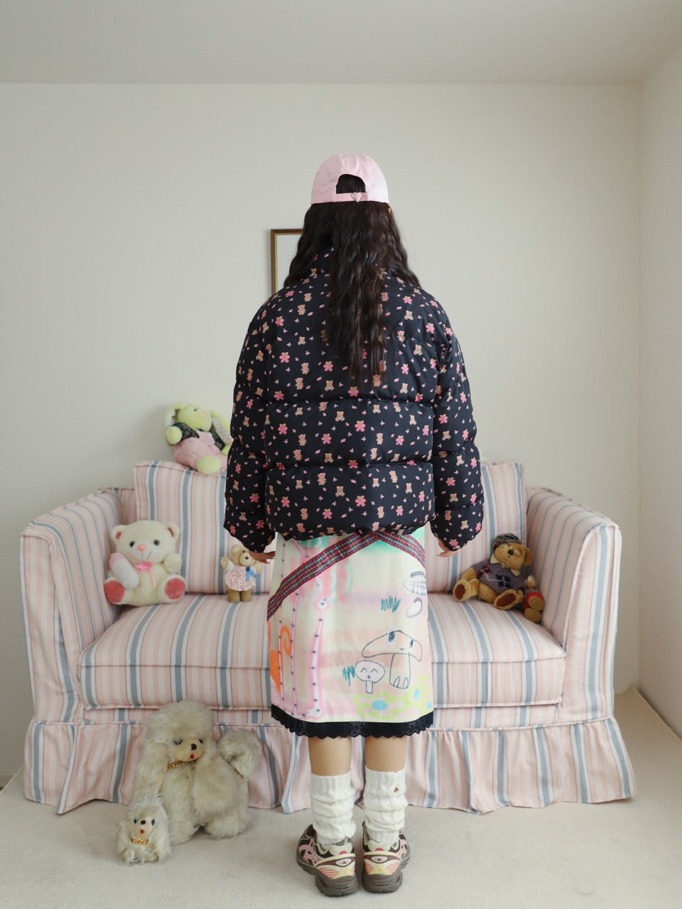 Illustrated lace midi skirt