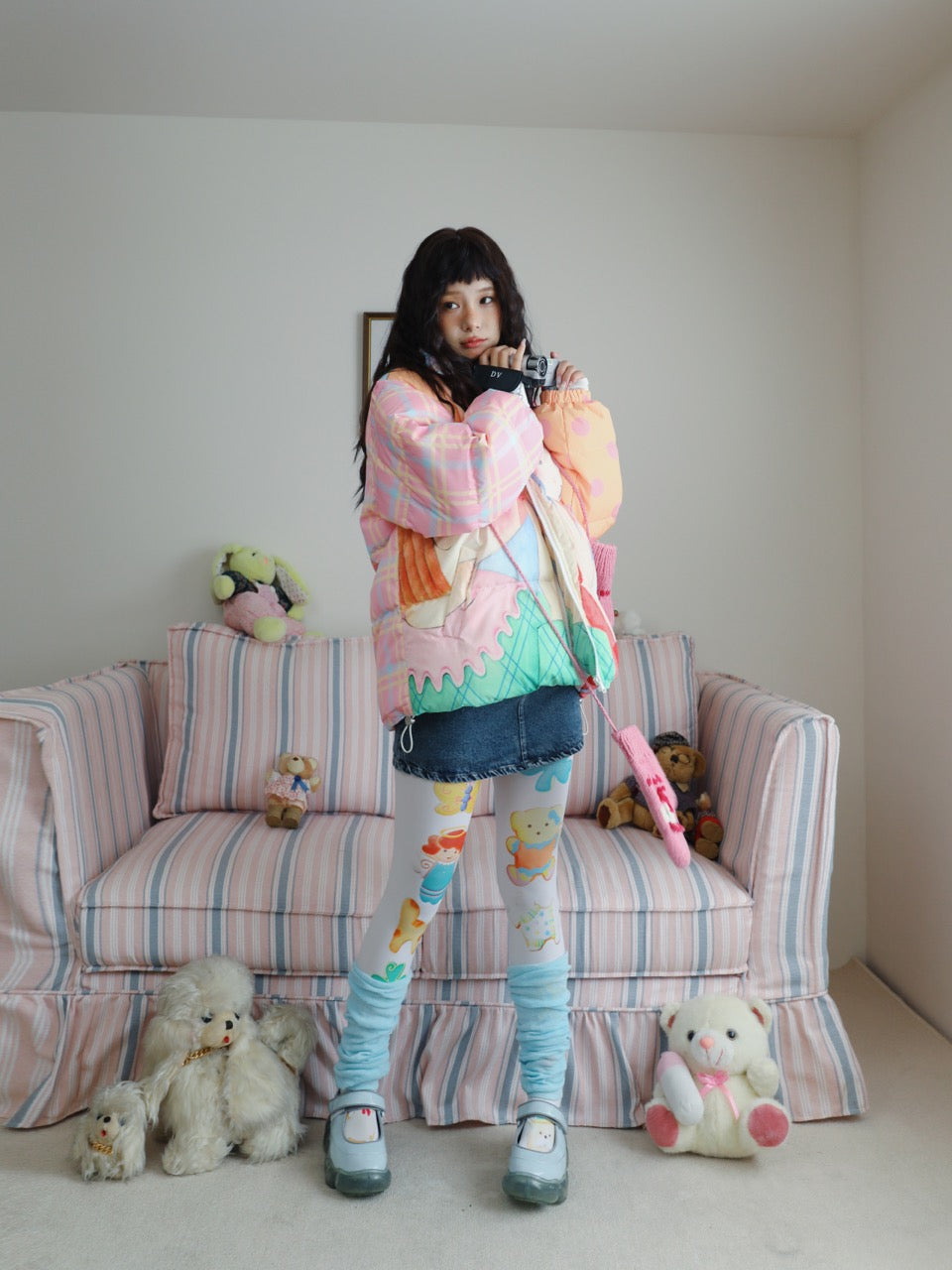 Color-block down jacket with a girl illustration