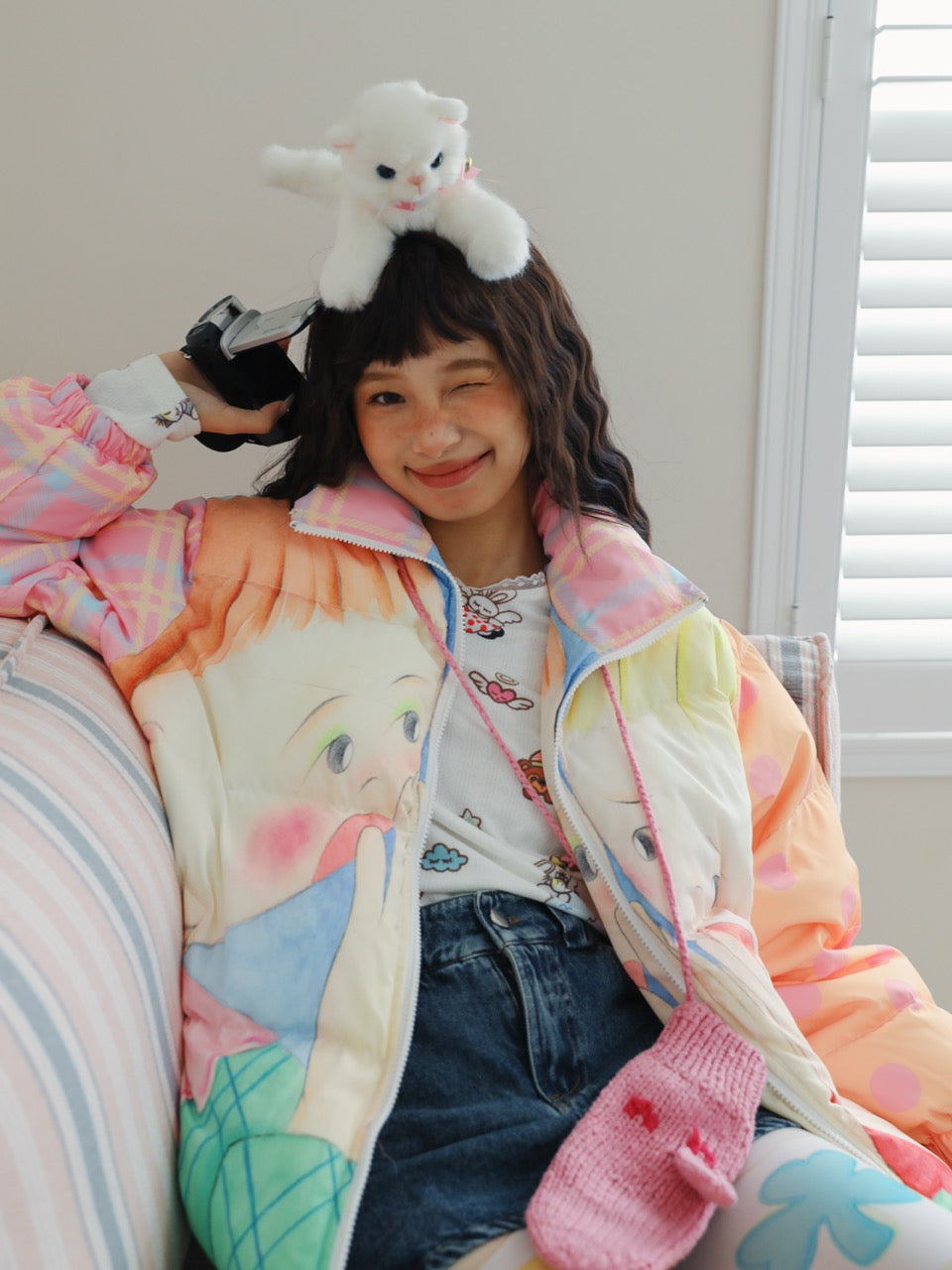 Color-block down jacket with a girl illustration